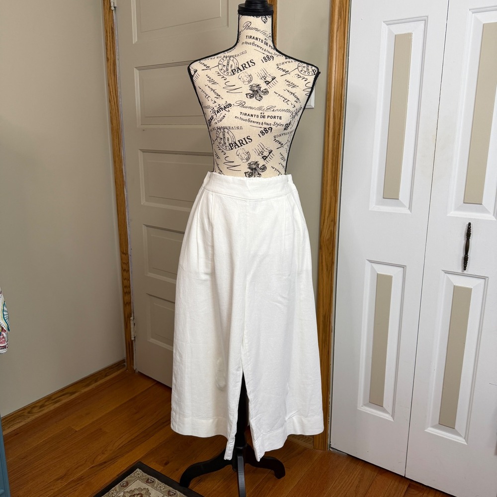 White Pleated Linen Blend Wide Leg Cropped Pants Womens 4 Chelsea & Theodore